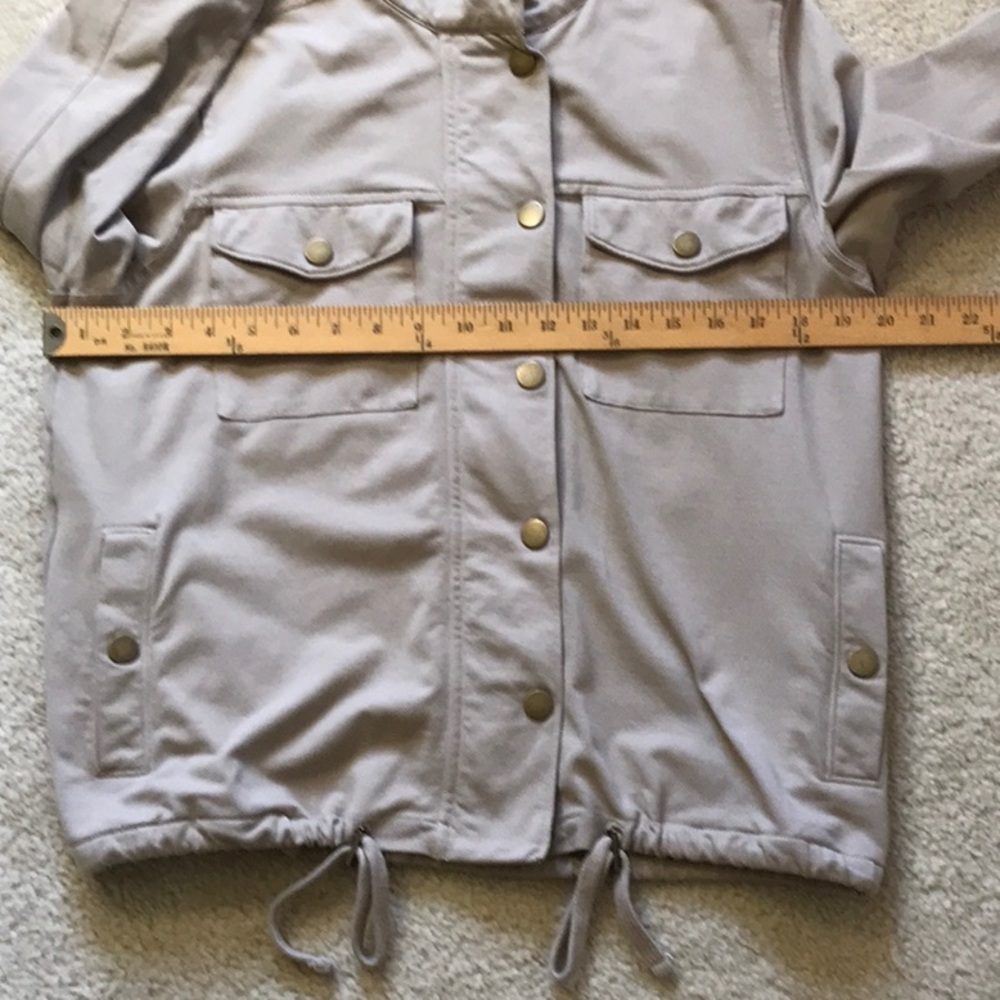 Utility Jacket - Picture 4 of 8